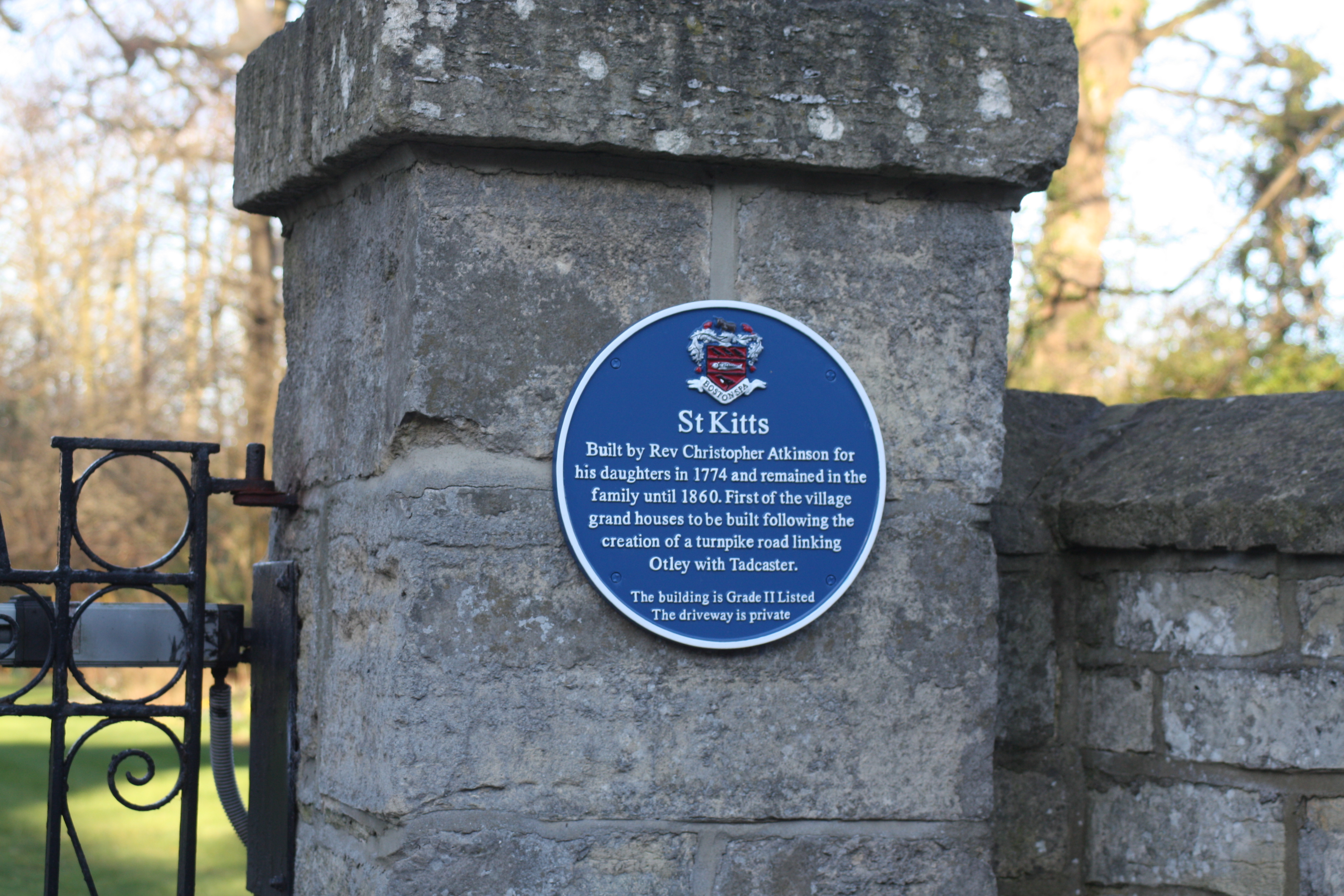 blue plaque 2